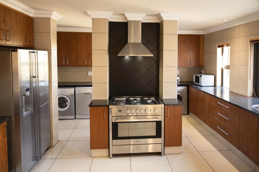 5 Bedroom Property for Sale in Vaal de Grace Nature Estate Free State